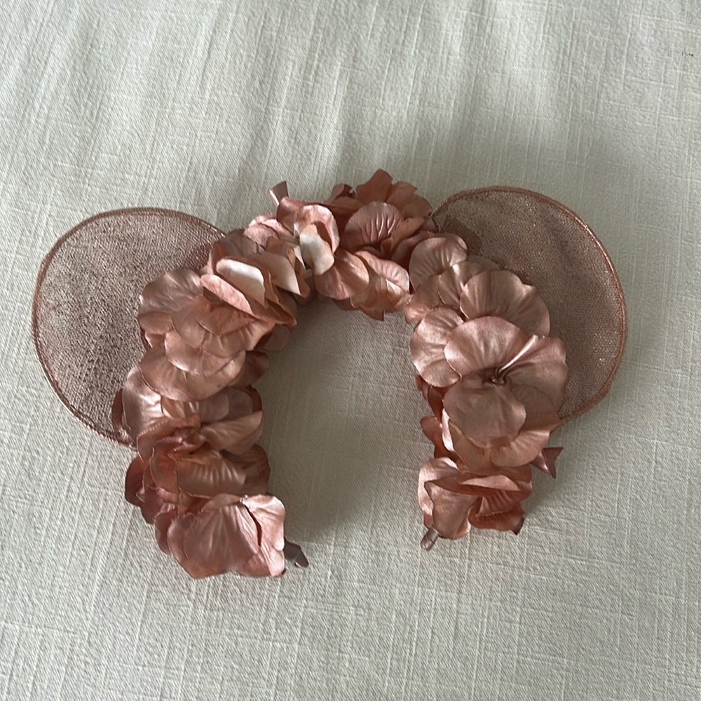 pink Mickey Minnie ears with flower crown